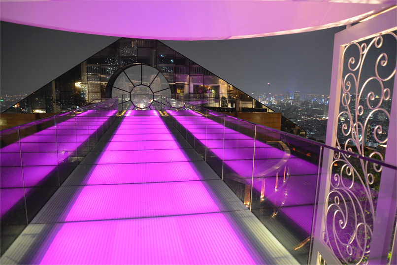 Breeze catwalk