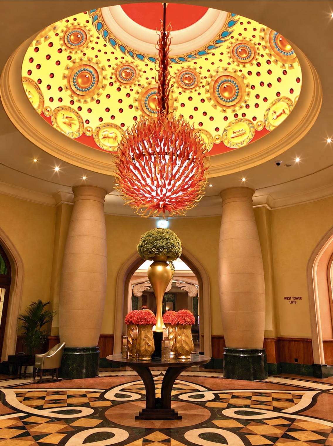 Atlantis hotel lobby