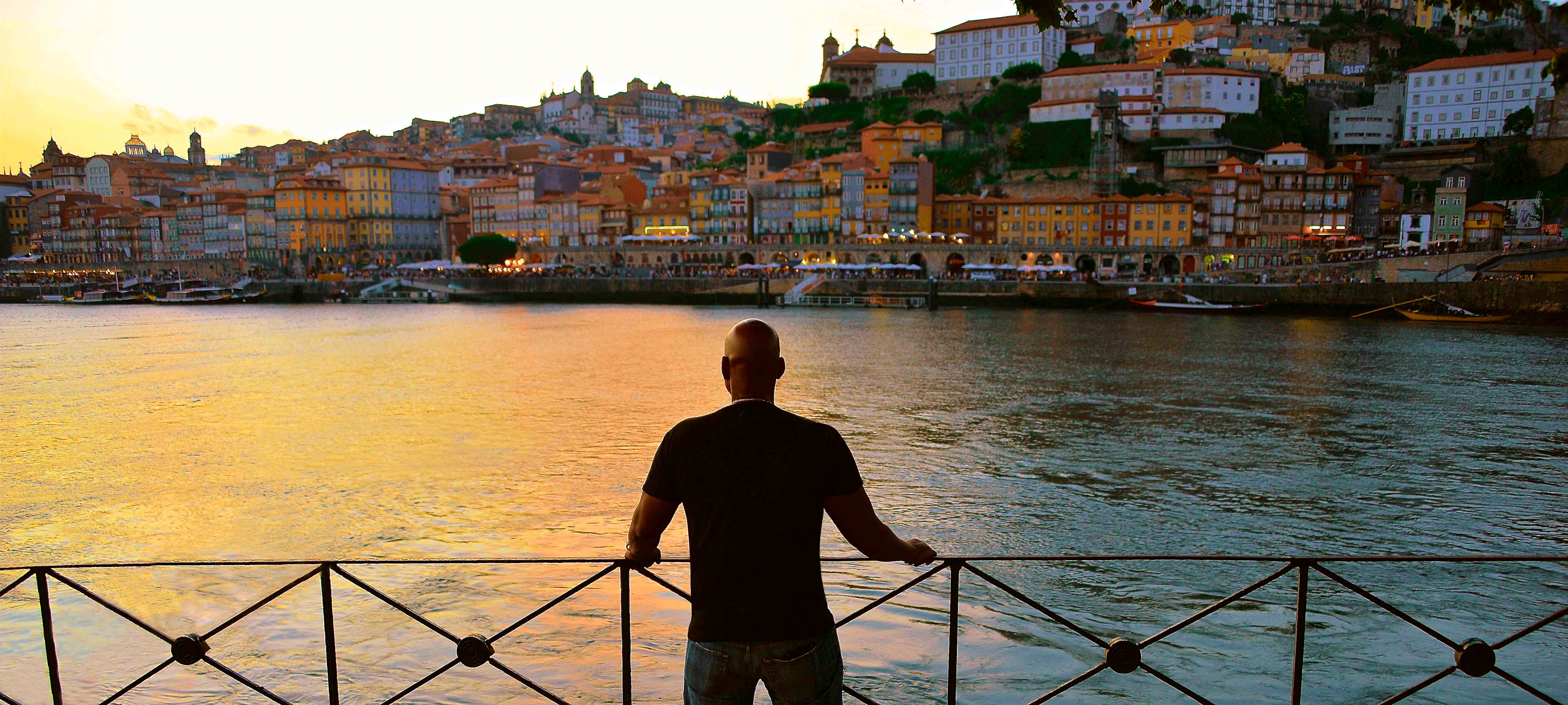 Eddie Global travel moment