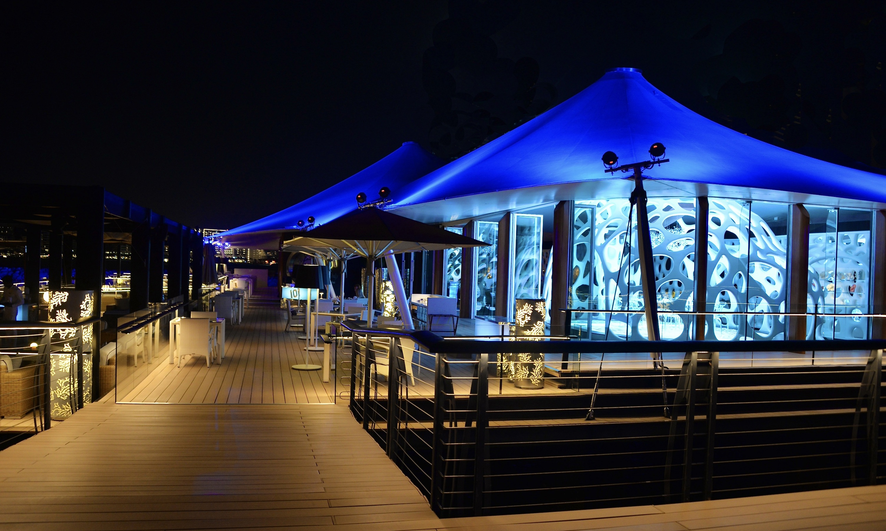 101 Dining Lounge and Bar, overwater pavilion at One&Only The Palm